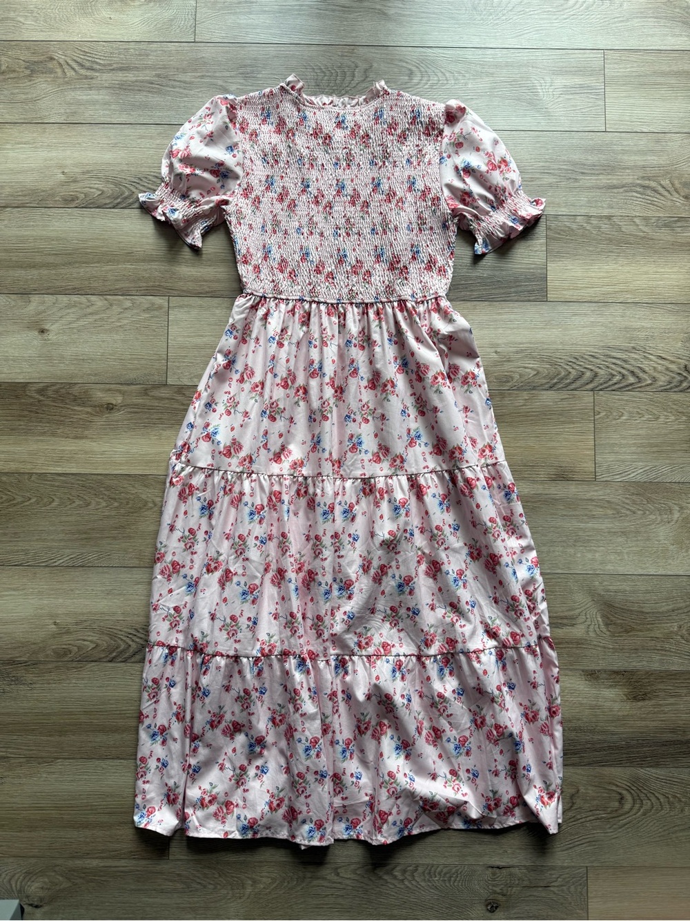 🌺 Petallush Pink Floral Midi Dress - Picture 6 of 9